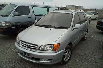 1999 Toyota Ipsum