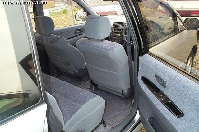 1999 Toyota Ipsum