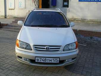 1999 Toyota Ipsum