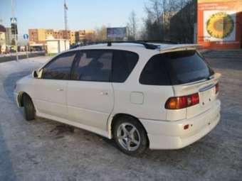 1999 Toyota Ipsum