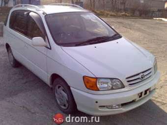 1999 Toyota Ipsum