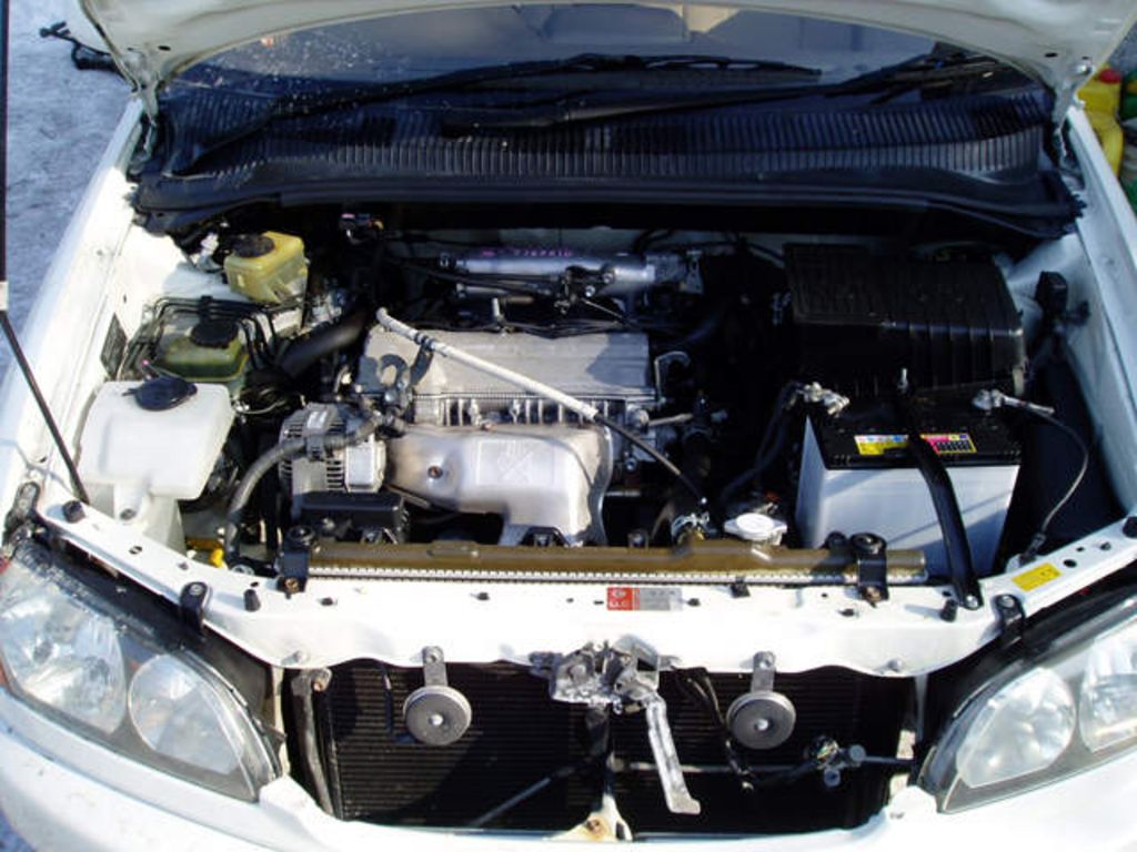 1999 Toyota Ipsum