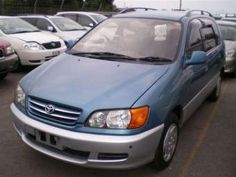 1999 Toyota Ipsum