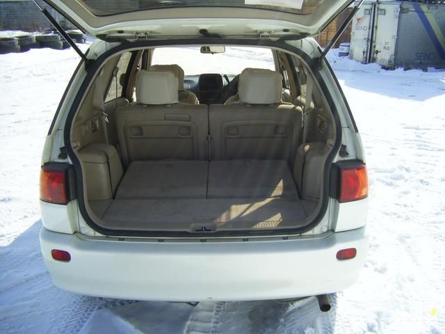 1999 Toyota Ipsum