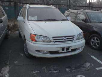 1999 Toyota Ipsum