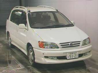 1999 Toyota Ipsum