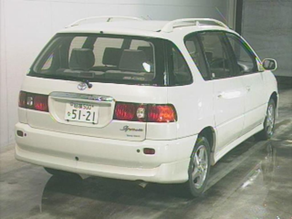 1999 Toyota Ipsum