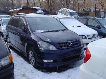 Toyota Ipsum