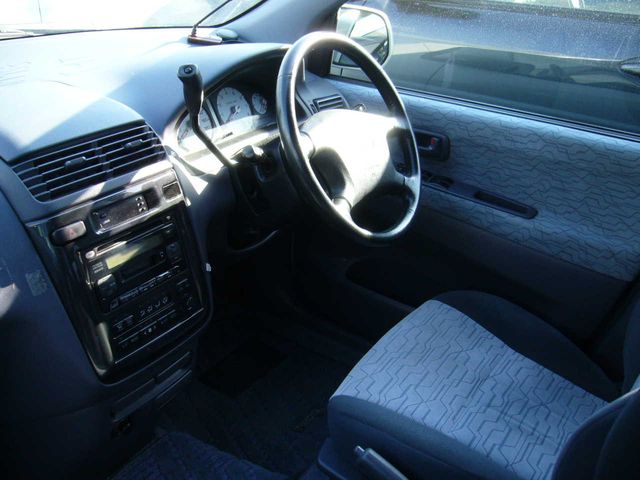 1999 Toyota Ipsum