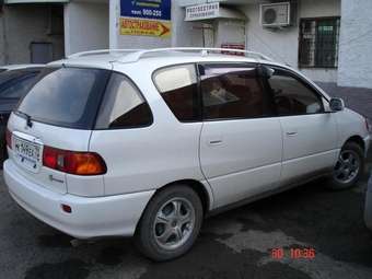 Toyota Ipsum