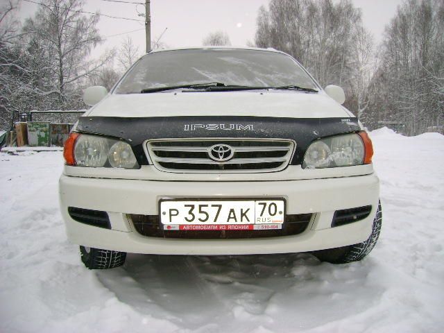 1999 Toyota Ipsum