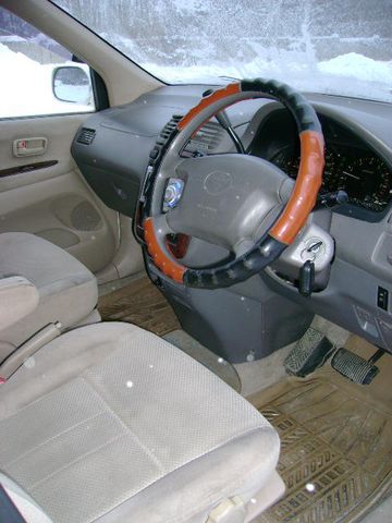 1999 Toyota Ipsum