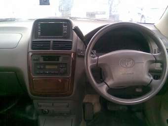 Toyota Ipsum