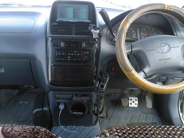 1999 Toyota Ipsum