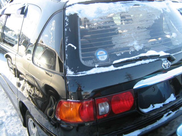 1999 Toyota Ipsum