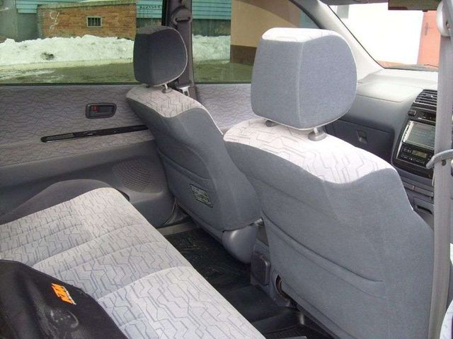 1999 Toyota Ipsum