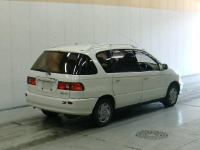 1999 Toyota Ipsum