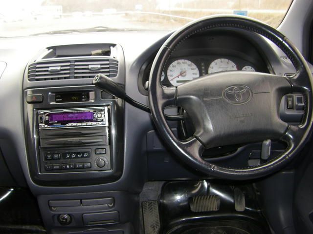 1999 Toyota Ipsum