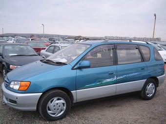 1999 Toyota Ipsum