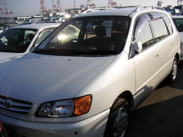 1999 Toyota Ipsum For Sale