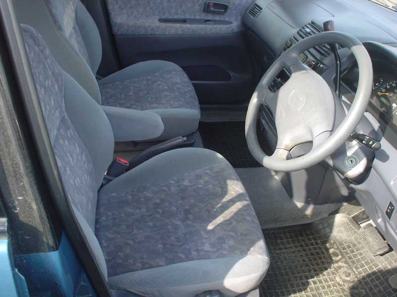 1999 Toyota Ipsum Wallpapers