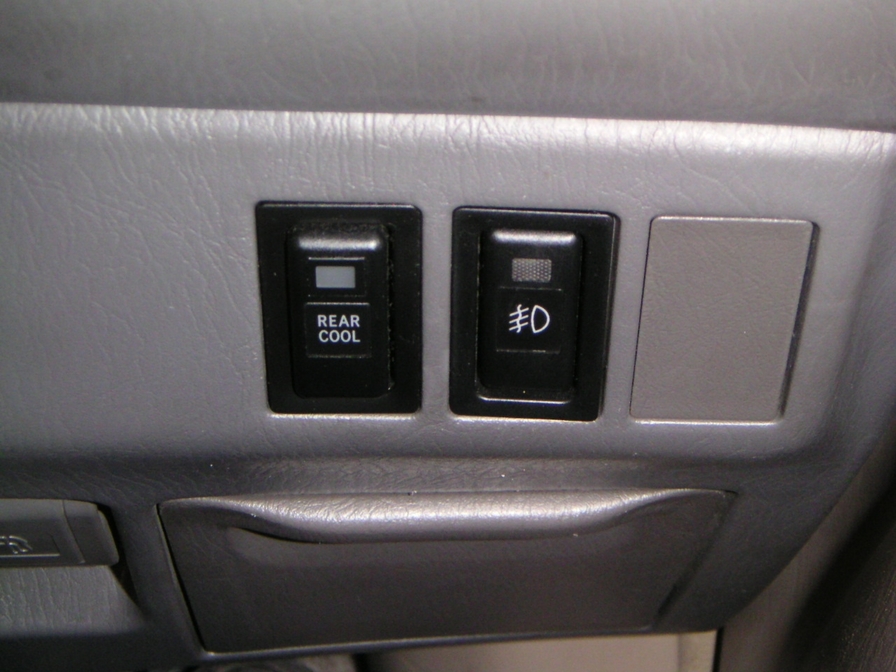 1999 Toyota Ipsum Photos