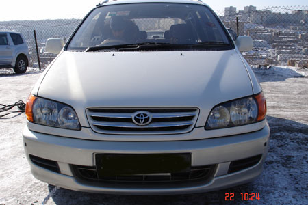 1999 Toyota Ipsum Photos