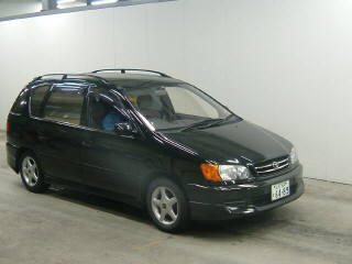 1999 Toyota Ipsum Pictures