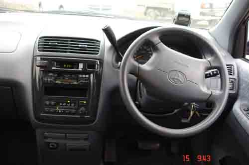1999 Toyota Ipsum Pictures