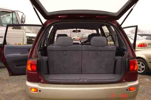 1999 Toyota Ipsum Pictures