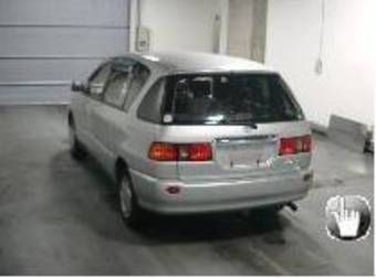 1999 Toyota Ipsum Pictures