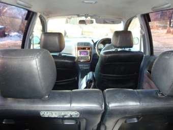 1999 Toyota Ipsum Photos