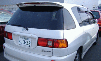 2000 Toyota Ipsum