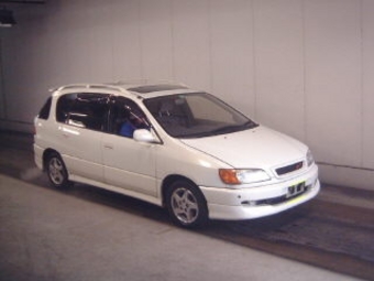Toyota Ipsum