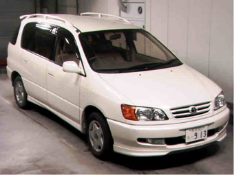 Toyota Ipsum