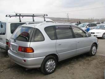 Toyota Ipsum