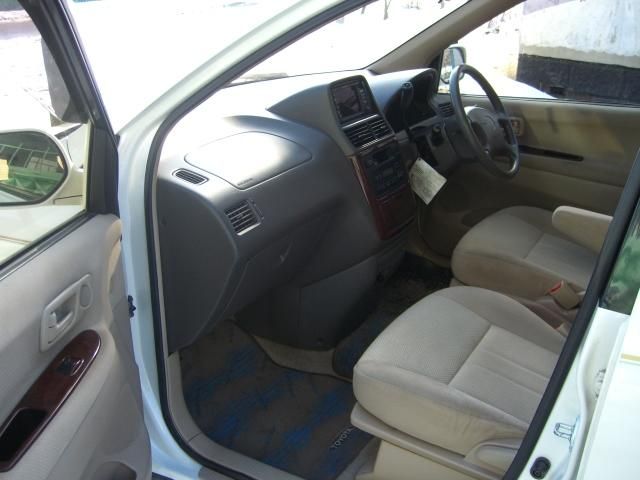2000 Toyota Ipsum