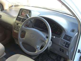 Toyota Ipsum