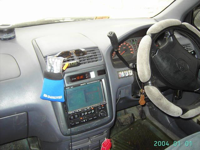 2000 Toyota Ipsum