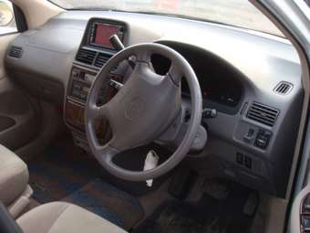 Toyota Ipsum