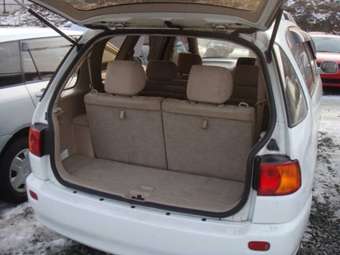 Toyota Ipsum