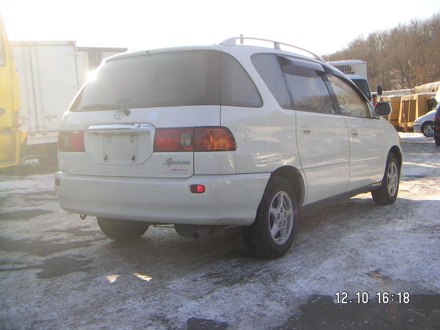 2000 Toyota Ipsum For Sale