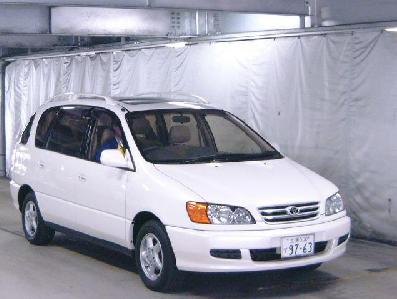 2000 Toyota Ipsum Photos
