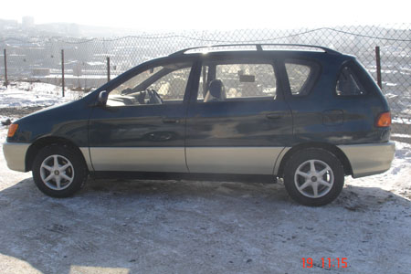 2000 Toyota Ipsum For Sale
