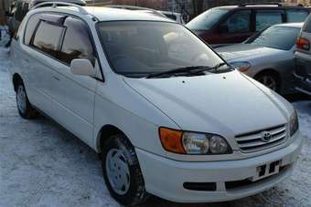 2000 Toyota Ipsum For Sale