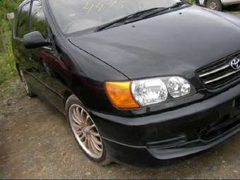 2000 Toyota Ipsum Wallpapers