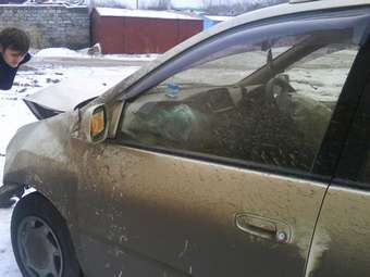 2000 Toyota Ipsum Pictures