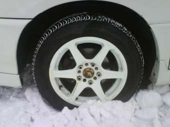 2000 Toyota Ipsum Photos