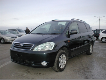 2001 Toyota Ipsum