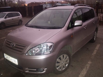 2001 Toyota Ipsum